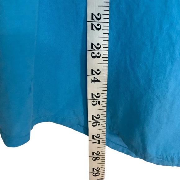 NEXX New York Long Sleeve Button Front Teal Silk tailored Blouse, size M EUC - Picture 7 of 11